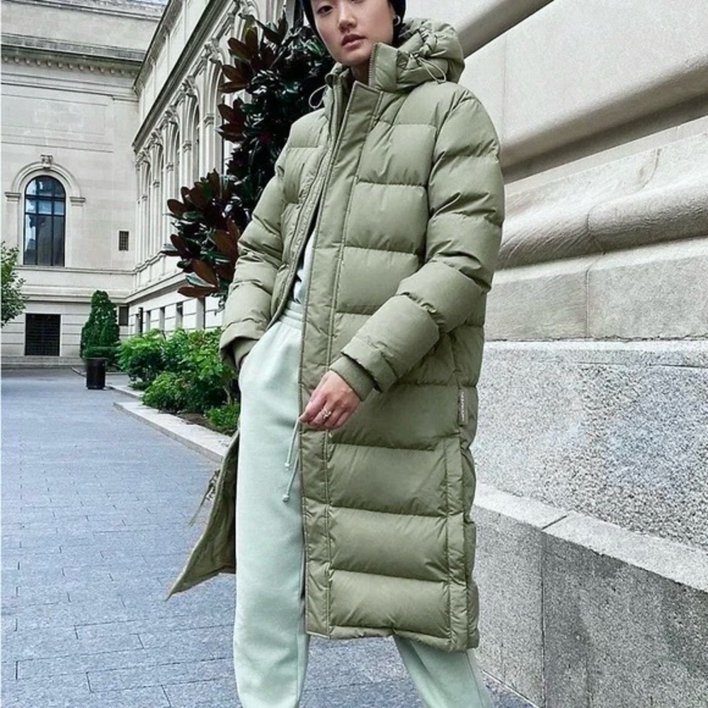 Aritzia TNA The Super Puff Long Puffer Jacket